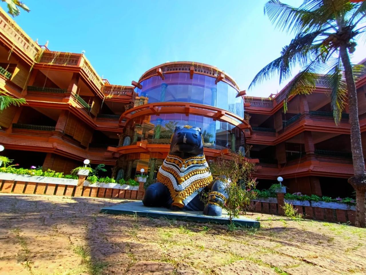 Krishna Beach Resort カンヌール エクステリア 写真
